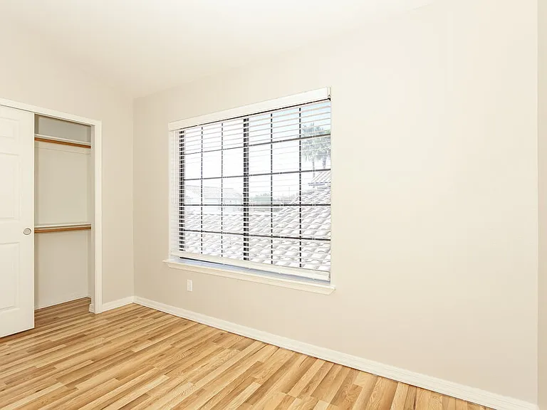 18039 N 12th Pl — Photo 11