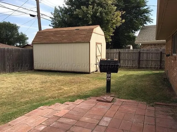 2112 Lynn St, Pampa, TX 79065