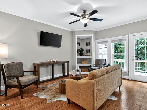 5th image of 137 Lanigan Pl