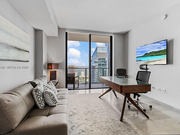 2nd image of 88 SW 7th St APT 3909