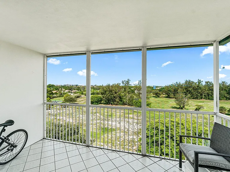 5961 NW 2nd Ave #Penthouse E — Photo 23