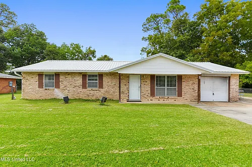 2 Sandalwood Ct Photo 1