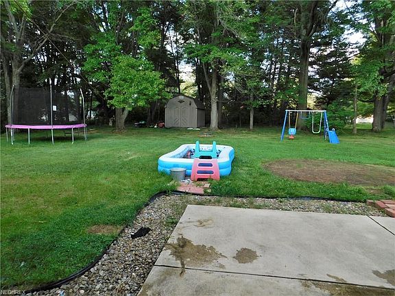 4th image of 11201 Brady Ln