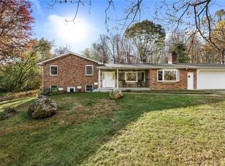 43 Armando Rd, Cold Spring, NY 10516