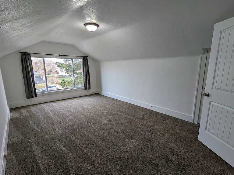 619 8th Ave S #619 — Photo 20