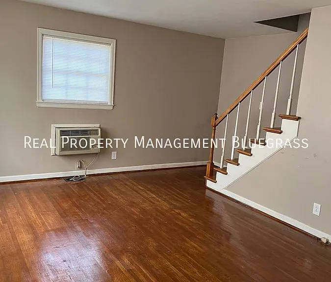 1618 Alexandria Dr #1 — Photo 2