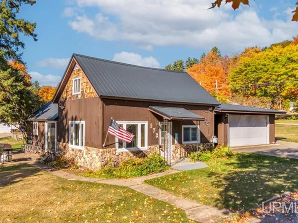 N1751 Mission St, Vulcan, MI 49892