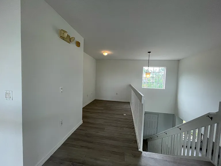 201 Kensington Dr — Photo 23