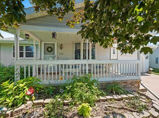 1354 Baytree Ln, Neenah, WI 54956
