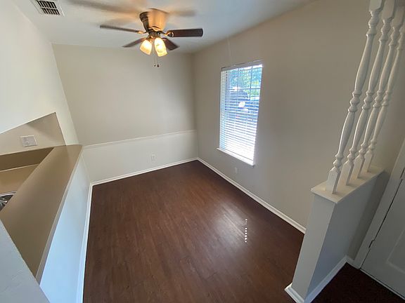 4th image of 13322 Chesterton Dr