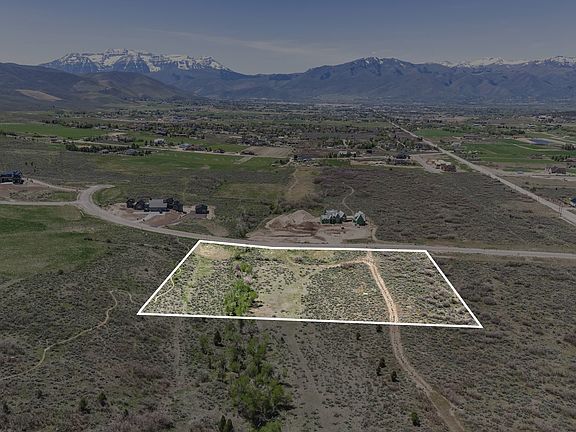 3rd image of 12 S Skyline View Dr