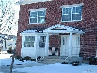 5th image of 120 Brattle Cir