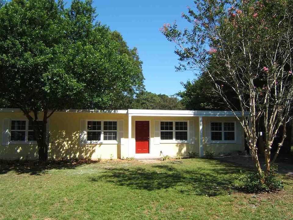 1st image of 20 Teakwood Cir