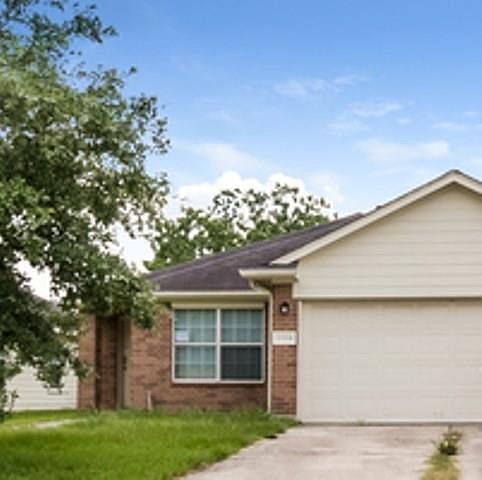 1st image of 13318 Gerngross Ln