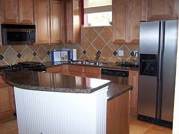 2nd image of 4121 McKinney Ave APT 52