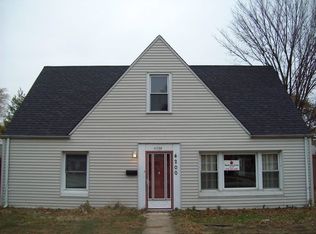 4200 W 99th Pl, Oak Lawn, IL 60453