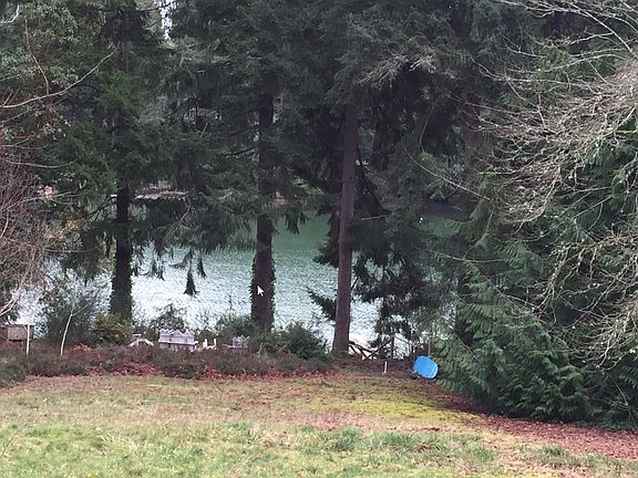 2nd image of 2502 Marine Dr