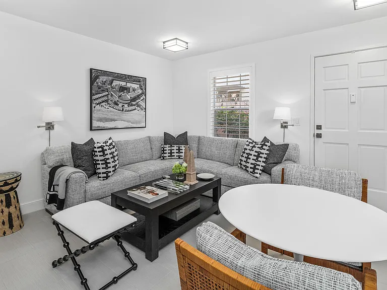 134 Peruvian Ave #104 — Photo 10