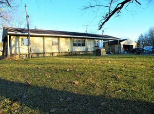 6300 Buttrick Ave SE, Alto, MI 49302