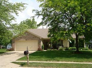 581 Old Farm Rd, Danville, IN 46122