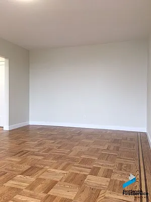 Rented by FirstService Realty (legacy) | media 17