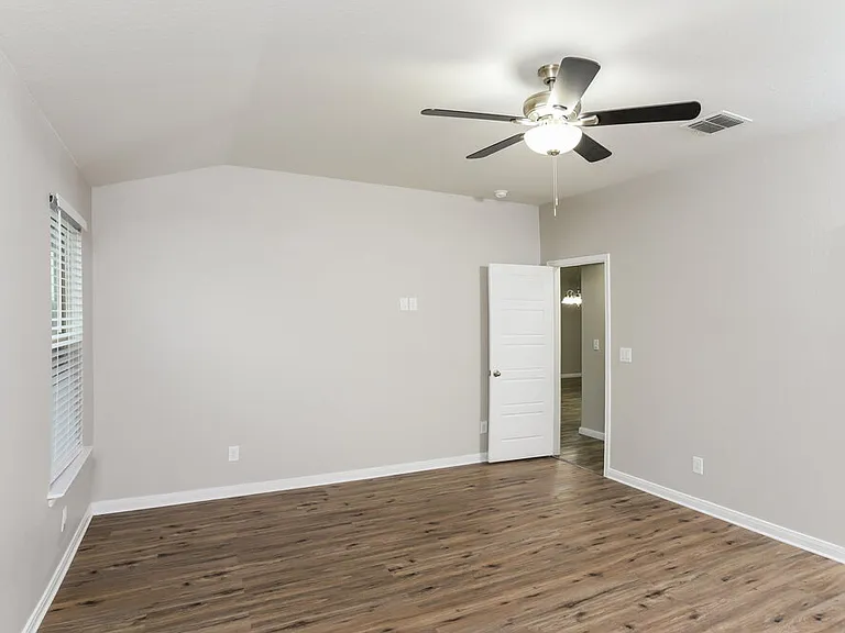 2028 Atticus Dr — Photo 10