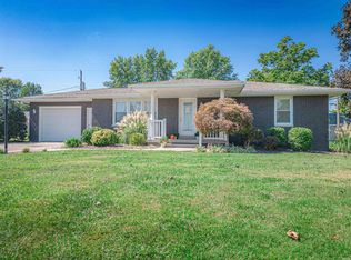 918 N Main Dr, Oakland City, IN 47660