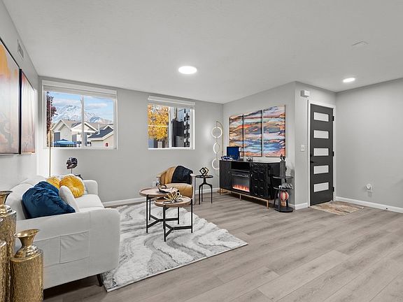 2nd image of 3690 S Highland Dr #318