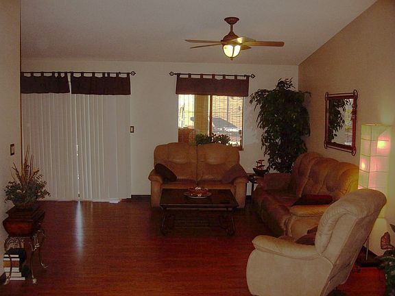 3rd image of 17324 E Valloroso Dr