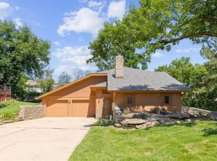 5717 Hauser St, Shawnee, KS 66216