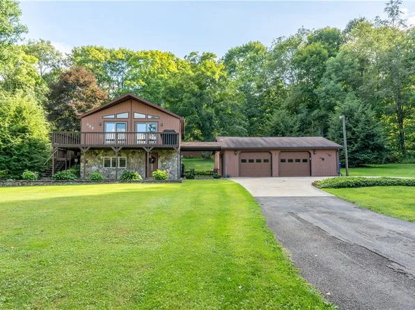 328 Mill Creek Rd, Sandy Lake, PA 16145