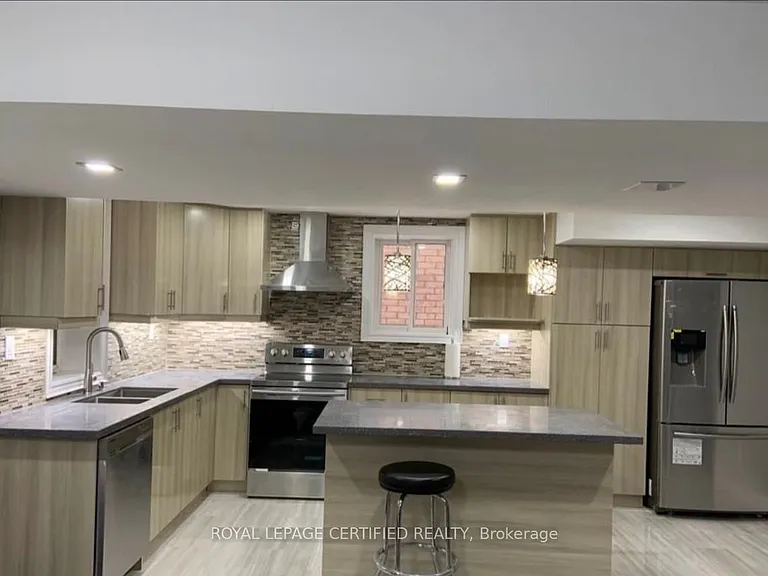 17 Fallowfield Rd — Photo 15