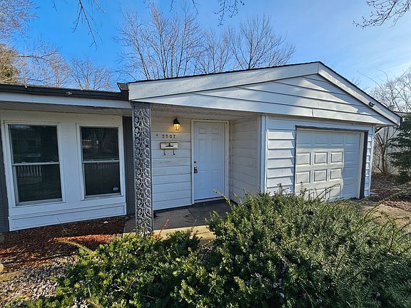3rd image of 3507 Ireland Dr