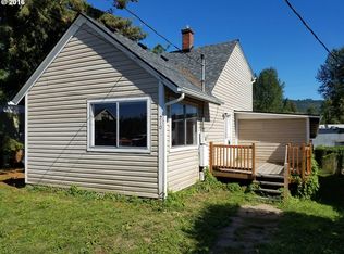 210 Roake Ave SE, Castle Rock, WA 98611