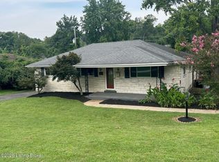 1617 Whippoorwill Rd, Louisville, KY 40213