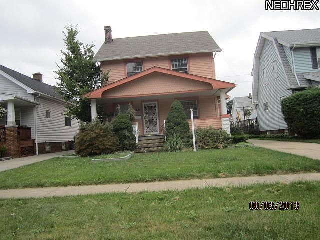 2nd image of 9711 Robinson Ave