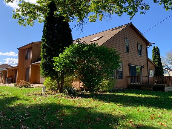 2nd image of 100 Beechmont Dr