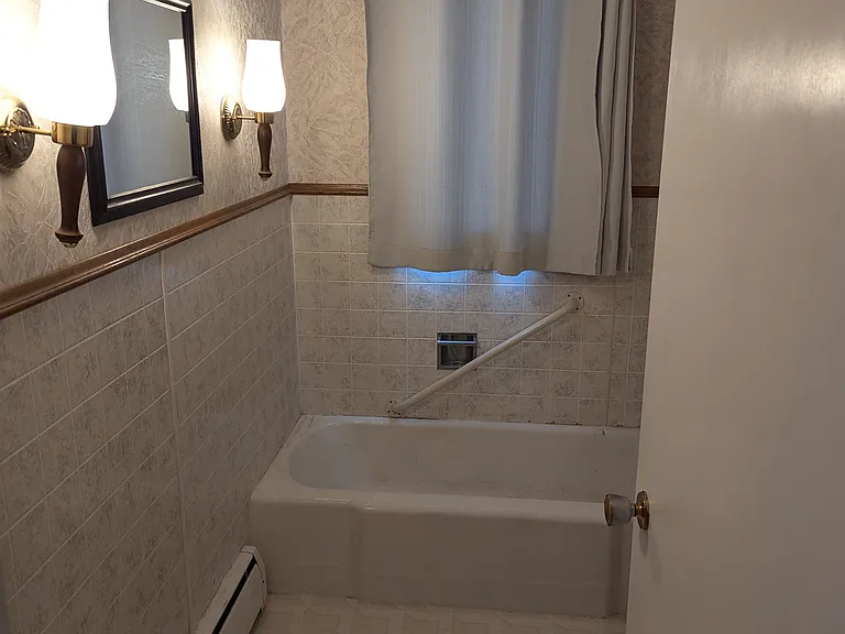 217 Tindolph Ave N #1 — Photo 25