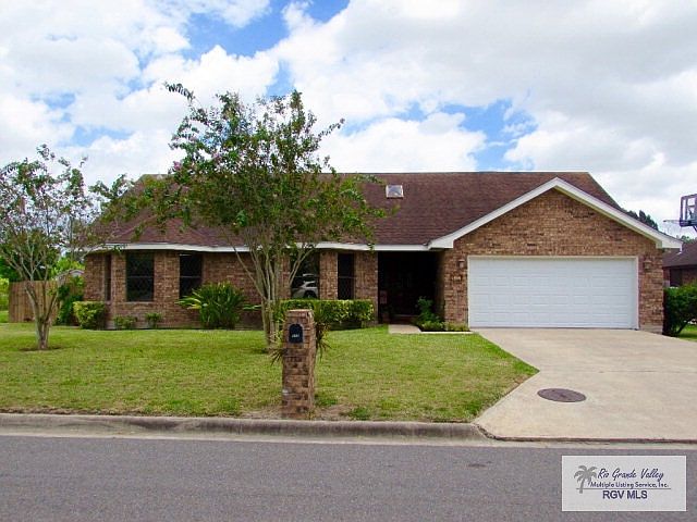 1st image of 912 Grey Fox Cir #13