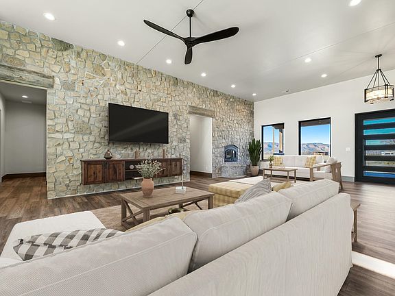 4th image of 868 23 Rd