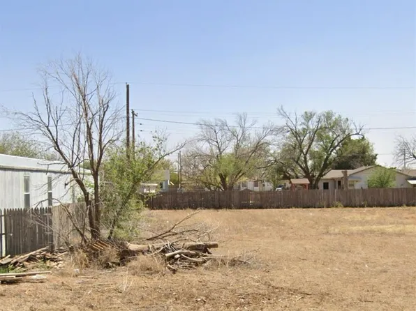 906 E Purdue St, Lubbock, TX 79403