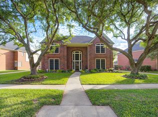 4914 Hillswick Dr, Sugar Land, TX 77479