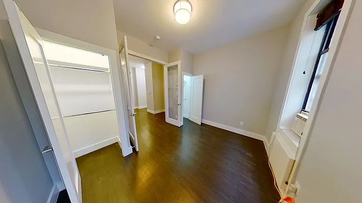 Rented by Compass | media 24