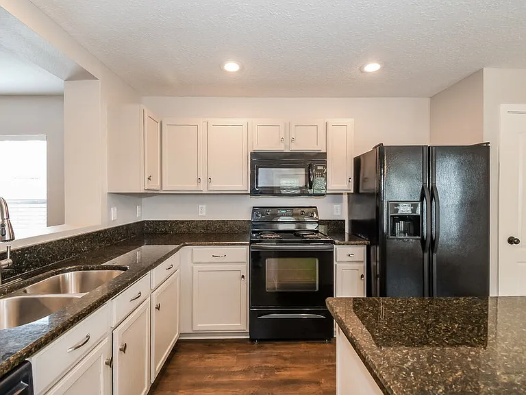 2139 Fresco Dr — Photo 12