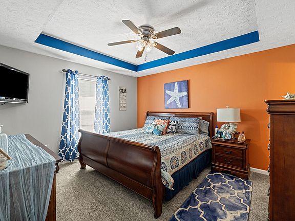 5th image of 174 Brett Cir