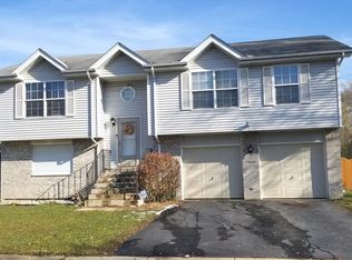 14841 Campbell Ave, Harvey, IL 60426