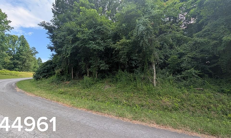 1st image of Village Loop
