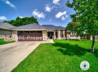 121 NE Brushy Mound Rd, Burleson, TX 76028