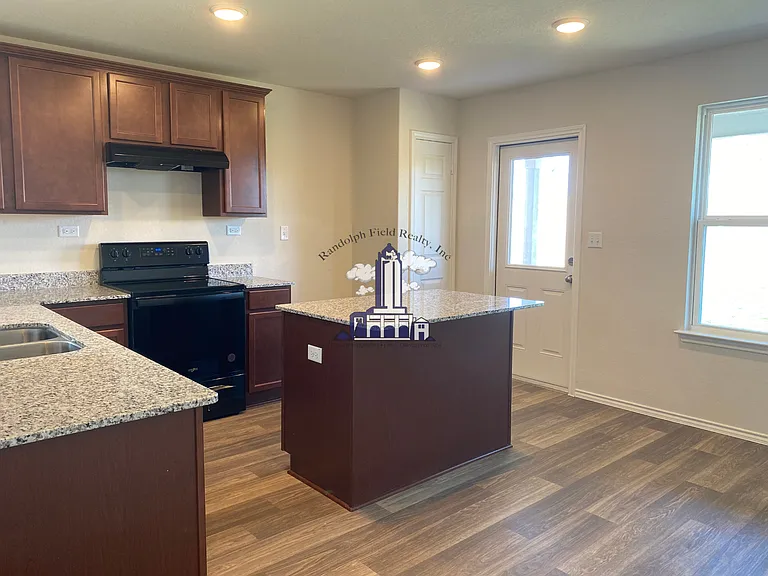 6231 Windy Grn — Photo 4