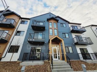 860 Secord Blvd NW #105, Edmonton, AB T5T7R9